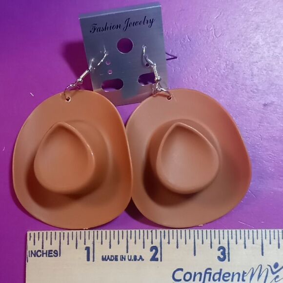 Cowboy hat earrings - Picture 1 of 3